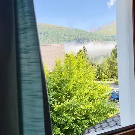 Appartement Alpine With Lounge - 10 Min From St Moritz