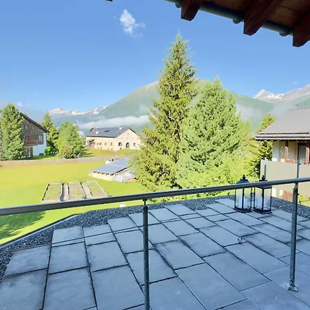 Alpine With Lounge - 10 Min From St Moritz Appartement