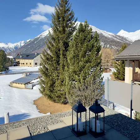 Alpine With Lounge - 10 Min From St Moritz Appartement La Punt-Chamues-ch
